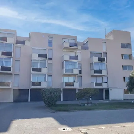 Agreable Port Apartment